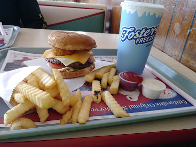 Hamburger photo of Fosters Freeze
