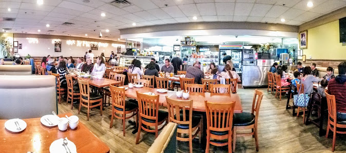 Vibe photo of Thai Nakorn Restaurant