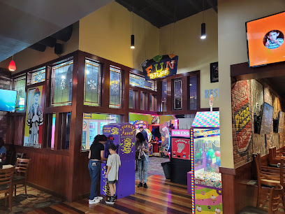 About Shakey's Pizza Parlor Restaurant