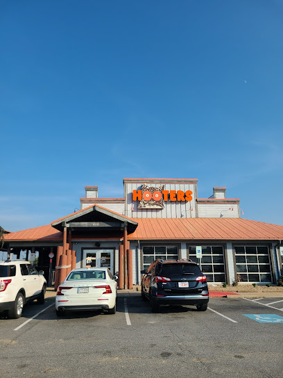 About Hooters Restaurant