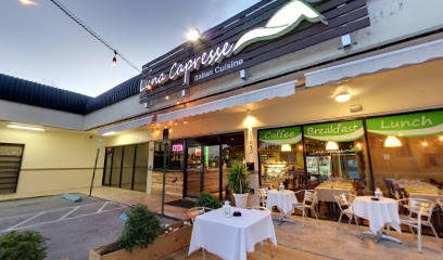 About Luna Capresse Restaurant