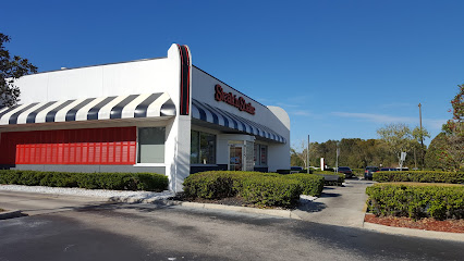 About Steak 'n Shake Restaurant