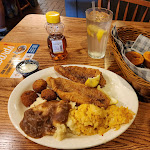 Pictures of Cracker Barrel Old Country Store taken by user