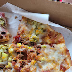 Pictures of Mabe's Pizza taken by user