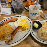 Pictures of IHOP taken by user