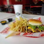 Pictures of Steak 'n Shake taken by user