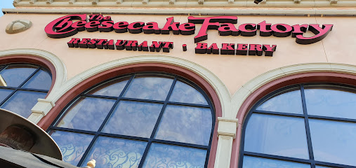 About The Cheesecake Factory Restaurant