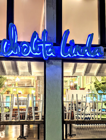 About Cholita Linda Restaurant