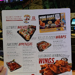 Pictures of Wings Etc. taken by user