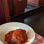 Pictures of Martinelli's Little Italy taken by user