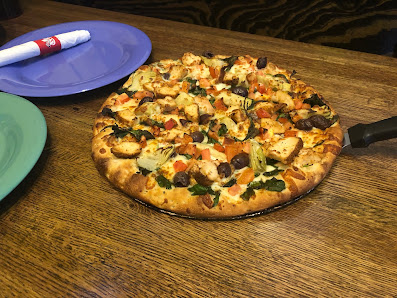 Pizza photo of Mac's Pizza Pub