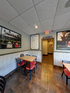 Street View & 360° photo of Pizza Inn