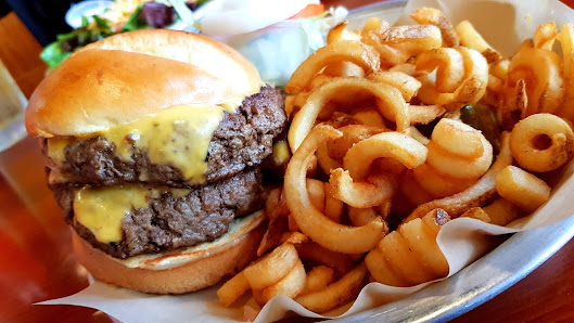 Hamburger photo of Hooters