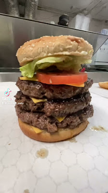 Hamburger photo of Denham Patty
