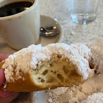 Pictures of Cafe Du Monde taken by user