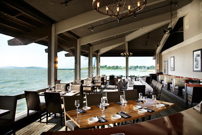 About Skates On The Bay Restaurant