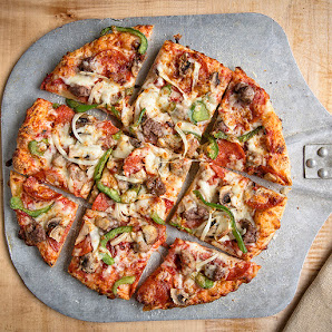 Pizza photo of UNO Pizzeria & Grill