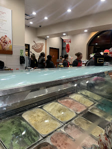 Vibe photo of Cold Stone Creamery