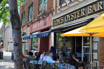 About Tom's Oyster Bar Restaurant