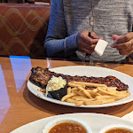 Pictures of Tony Roma's taken by user