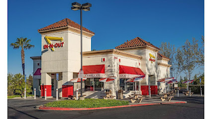 About In-N-Out Burger Restaurant