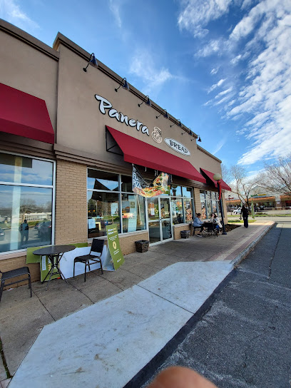 About Panera Bread Restaurant