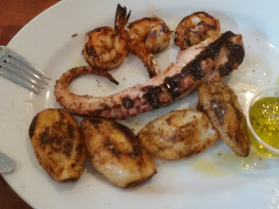Seafood photo of Niko's Trapezi Greek Taverna