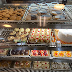 Pictures of Lyndhurst Pastry Shop taken by user