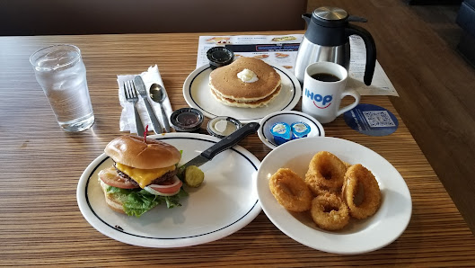 BLT photo of IHOP