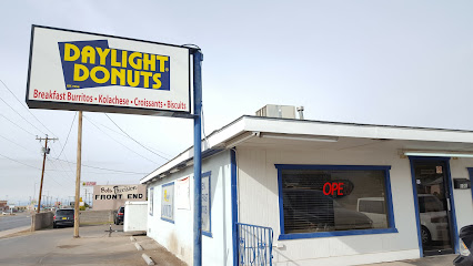 About Daylight Donuts Restaurant