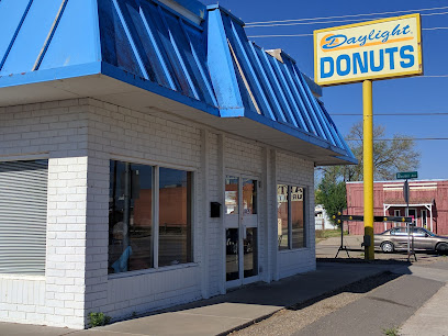 About Daylight Donuts Restaurant