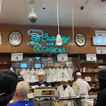 Pictures of Katz's Delicatessen taken by user