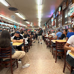 Pictures of Katz's Delicatessen taken by user