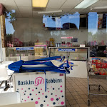 Pictures of Baskin-Robbins taken by user