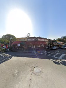 Street View & 360° photo of Grilly's Restaurant