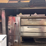Pictures of Genovese Pizzeria taken by user