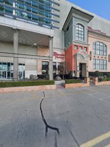 Street View & 360° photo of The Cheesecake Factory
