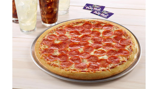 Pizza photo of Chuck E. Cheese