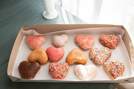 Food & drink photo of Daylight Donuts