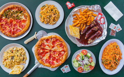 Food & drink photo of Porto Village Pizza