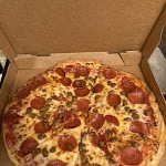 Pictures of Porto Village Pizza taken by user