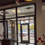 Pictures of Five Guys taken by user