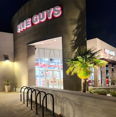 About Five Guys Restaurant