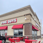 Pictures of Five Guys taken by user