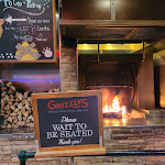 Pictures of Grizzly's Wood-Fired Grill taken by user