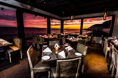 About Moonshadows Malibu Restaurant