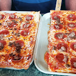 Pictures of Ledo Pizza taken by user