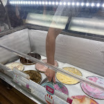 Pictures of Baskin-Robbins taken by user