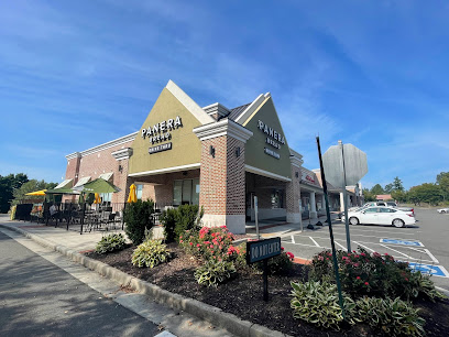 About Panera Bread Restaurant