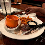 Pictures of TGI Fridays taken by user